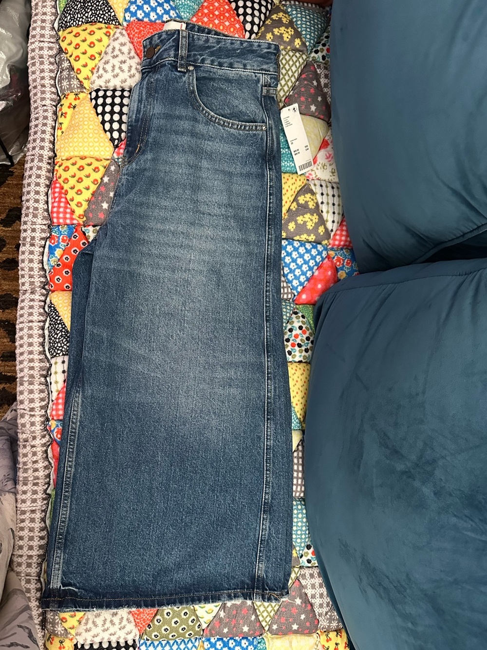 BDG Cropped / Culotte Wide-Leg High-Rise Jeans in Medium Blue Denim